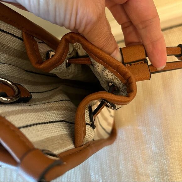 Simply Noelle Handbag leather & teak, brown, cream, black, & tan EUC! - Picture 11 of 16